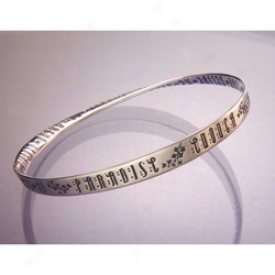 Rubaiyat Mobius Bracelet