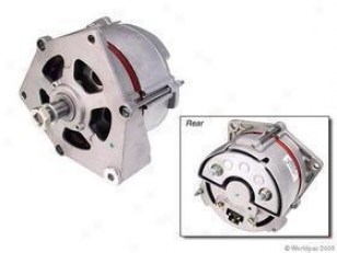 1968-1969 Mercedes Benz 230 Alternator Bosch Mercedes Benz Alternator W0133-1609063 68 69