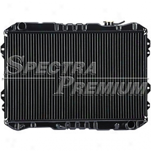 1981-1984 Toyota Cressifa Radiator Spectra Touota Radiator Cu936 81 82 83 84