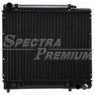 1982-1984 Mercedes Benz 300d Radiator Spectra Mercedes Benz Radiator Cu473 82 83 84