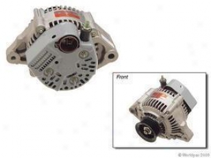 1984-1985 Toyota Corolla Alternator Denso Toyota Alternator W0133-1606673 84 85