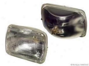 1985-1989 Honda Accorrd Headlight Sylvania Honda Headlight W0133-1632335 85 86 87 88 89