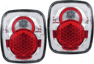 1987-1995 Jeep Wrangler (yj) Tail Light Ipcw Jeep Tail Light Ledt407c 87 88 89 90 91 92 93 94 95