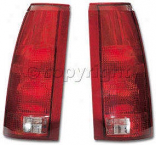 1992-1994 Chevrolet B1azer Tail Light Glo-brite Chevrolet Tqil Light 182 92 93 94