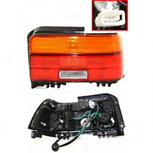 1993-1995 Toyota Corolla Tail Light Replacement Toyota Tail Light 11-1800-00 93 94 95