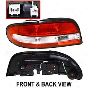 1995-1997 Nissan Altima Tail Light Replacement Nissan Tail Light 11-1920-14 95 96 97
