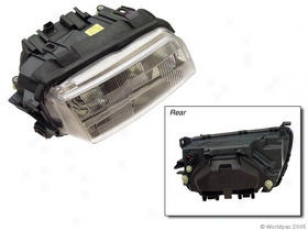 1996-1997 Audi A4 Hsadlignt Bosch Audi Headlight W0133-15991004 96 97