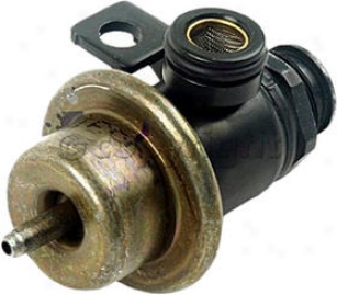 1996-1998 Buick Skylark Fuel Pressure Regulator Delphi Buick Fuel Impression Regulator Fp10026 96 97 98