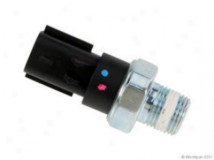 1996 Chrysler New Yorker Oil Urgency Switch Forecast Chrysler Oil Pressure Switch W0133-1668820 96