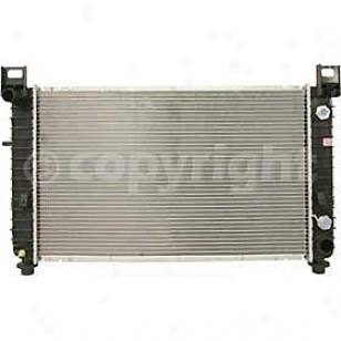 1999-2004 Chevrolet Silverado 1500 Radiator Replqcement Chevrolet Radiqtor P2368 99 00 01 02 03 04