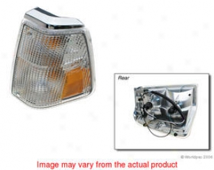 1999-2005 Saab 9-5 Turn Signal Light Apa/uro Parts Saab Turn Signal Light W0133-1849515 99 00 01 02 03 04 05