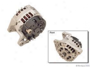 2000-2001 Audi A4 Alternator Bosch Audi Alternator W0133-1599737 00 01