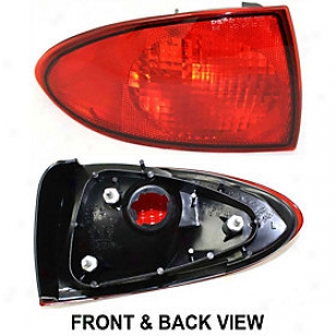 2000-2002 Chevrolet Cavalier Tail Light Replacement Chevrolet Tail Light 3321938lus 00 01 02