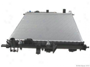 2000-2003 Mercedes Benz Ml320 Radiator Metrix Mercedes Benz Radiator W0133-1718056 00 01 02 03