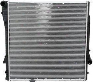 2000-2005 Bw X5 Radiator Csf Bmw Radiator 3178 00 01 02 03 04 05