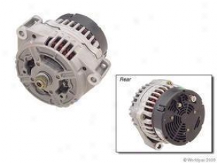 2001-2002 Mercedes Benz E320 Alternator Bosch Mercedes Benz Alternator W0133-1599342 01 02