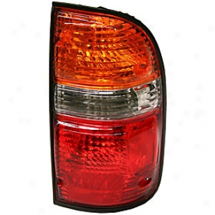 2001-2004 Toyota Tacoma Tail Light Replacement Toyota Tail Light 3121935rasq 01 02 03 04