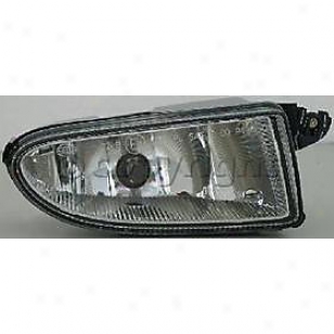 2001-2005 Chrysler Pt Cruiser Fog Light Replacement Chrysler Fog Light C107505 01 02 03 04 05