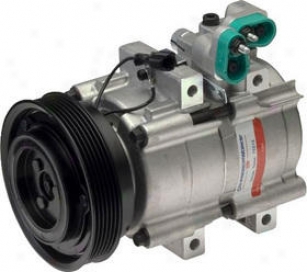 2001-2006 Hyundai Santa Fe A/c Compressor Airone Hyundai A/c Compressor 5638975 01 02 03 04 05 06