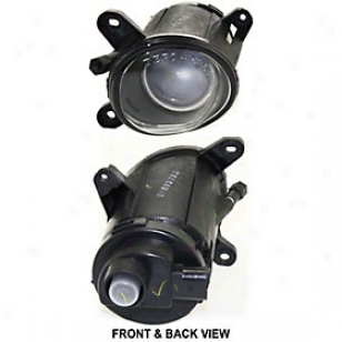 2002-2005 Volkswagen Passat Fog Lightt Replacement Volkswagen Fog Light V107516 02 03 04 05