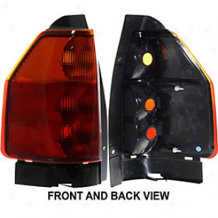 2002-2008 Gmc Envoy Tail Light Replacement Gmmc Tail Light G730108 02 03 04 05 06 07 08