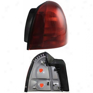 2003-2005 Lincoln Town Car Tail Light Replacement Lincoln Tail Light Rbl730101 03 04 05