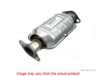 2003-2006 Acura Mdx Catalytic Converter Benchmark Acura Catalytic Converter W0133-1921720 03 04 05 06