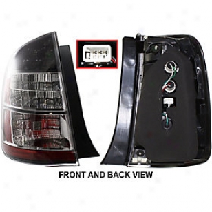 2004-2005 Toyota Prius Tail Light Replacement Toyota Tail Light Arbt730112 04 05