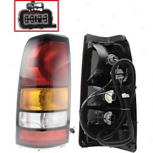 2004-2007 Gmc Sierra 1500 Tail Light Replacement Gmc Tail Light G730110 04 05 06 07