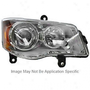 2008-2010 Chrysler Town & Country Headlight Replacement Chrysler Headlight Repc100133 08 09 10