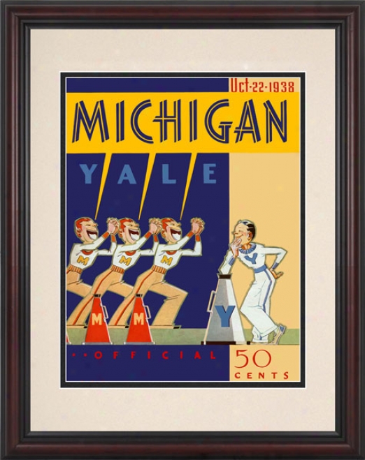 1938 Yale Bluldogs Vs. Micuigan Wolverines 8.5 X 11 Framed Historic Footbal Print