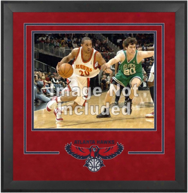 Atlanta Hawks 16x20 Horizontal Setup Frame By the side of Team Logo