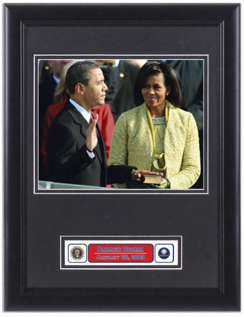 Barack Obama - Swearing In - Framed 8x10 Photograph