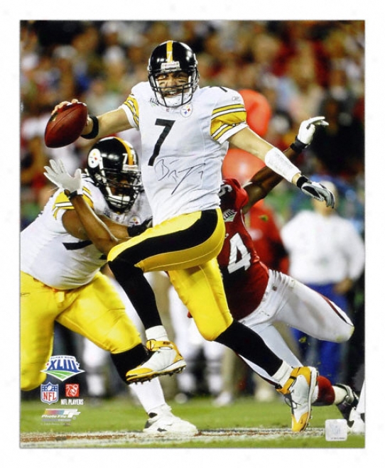 Ben Roethlisberger Pittsburgh Steeers - Super Hollow Xliii Running - Autographed 16x20 Photograph