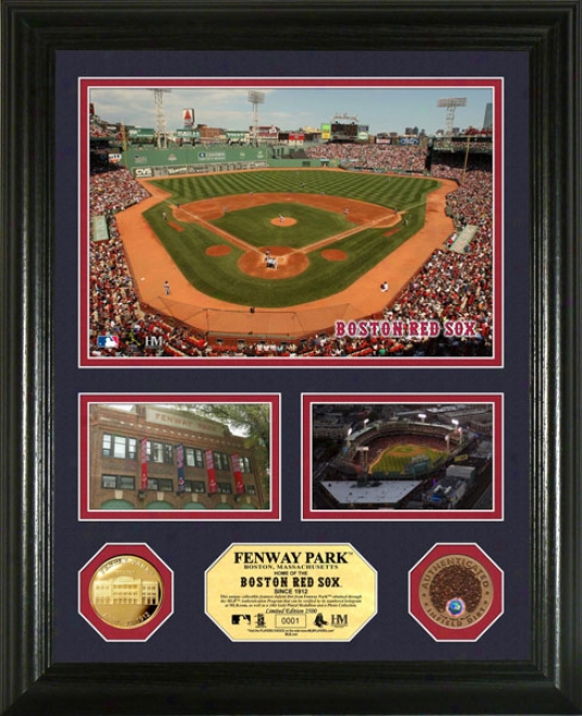 Boston Red Sox Fenway Park Coin With Authentic Infield Dirt Photo Mint