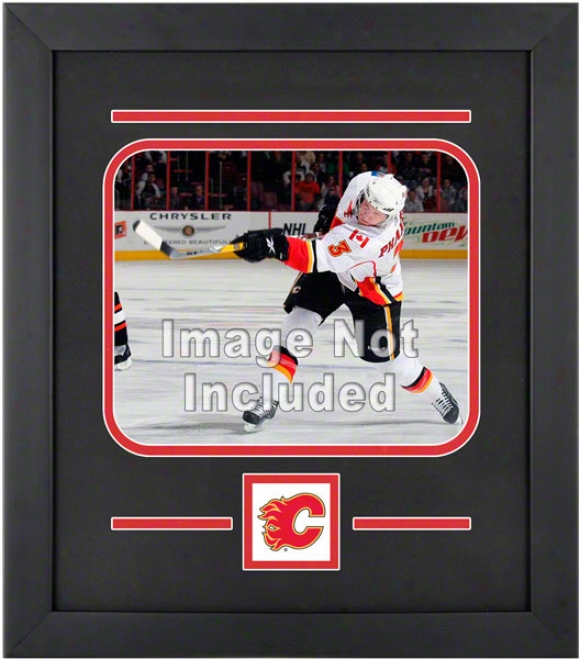 Calgary Flames 8x10 Horizontal Setup Frame With Team Logo