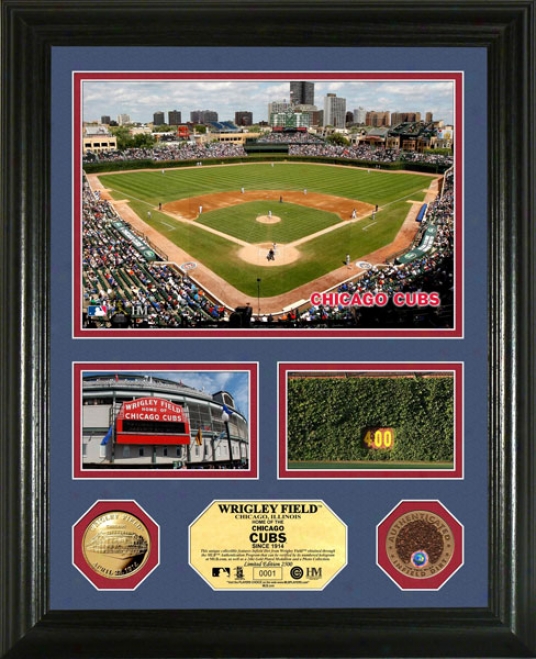 Chicago Cubs Wirgley Field Coin With Authentic Infield Dirt Photo Mint