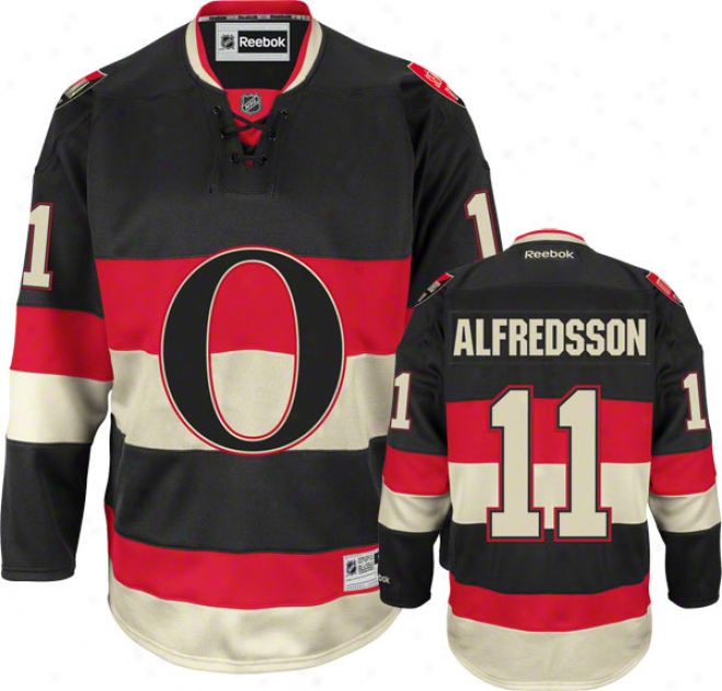 Daniel Alfredsson Jersey: Reebok Red #11 Ottawa Senators Premier Jersey