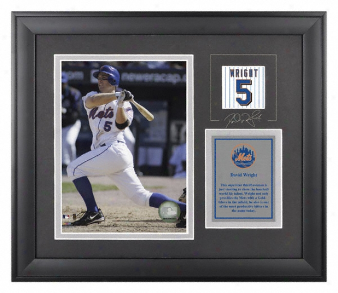 David Wright Framed 6x8 Photograph  Details: New York Mets, With Facsimile Signatude