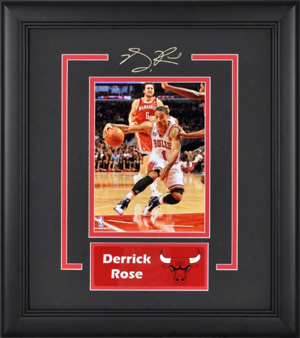 Derrick Rose Chicago Bulls Framed 6x8 Photograph With Facsimile Signature And Plate