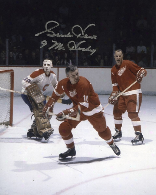 Gordie Howe Detroit Red Wings Autographed 8x10 Photograph With Mr. Hockey Inscription