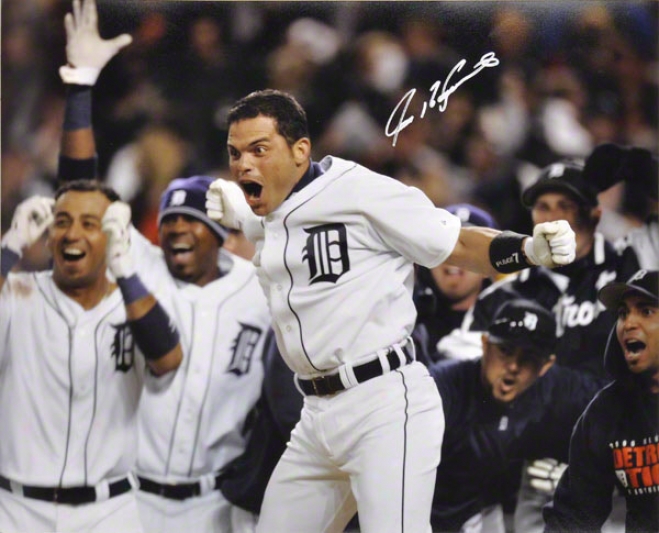 Ivan Rodriguez Detroit Tigers - Alcs Celebration - Autographed 16x20 Photo