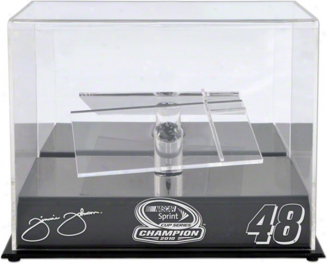 Jimmie Johnson 1/24th Die Cast Display Case  Detqils: 2010 Sprint Cup Champion. Platform