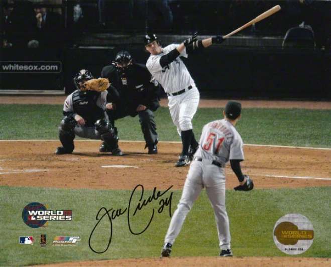 Joe Crede Chicago Whits Sox - World Series 2005 - Autographed 8x10 Photograph