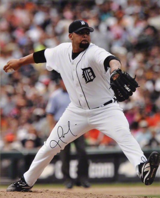 Joel Zumaya Detroit Tigers - Pitching - Autographed 16x20 Photo