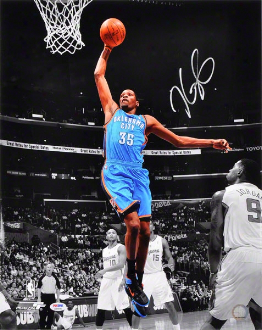 Kevin Durant Autographed 16x20 Photograph  Details: Oklahoma City Thunde,r Dunking, Vs Los Angeles Clippers