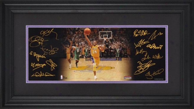 Los Angeles Lakers 2010 Nba Champions Fram3d 8x24 Mini Panoramic By the side of Facsimile Signatures - Limited Edition Of 500