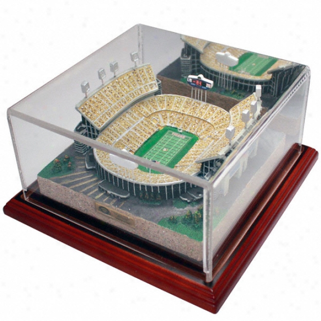 Lsu Tkgers Tiger Stadium Replica With Case - Gold Series