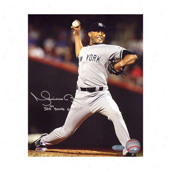 Mariano Rivera New York Yankees 16x20 Autographed 500th Save Photograph
