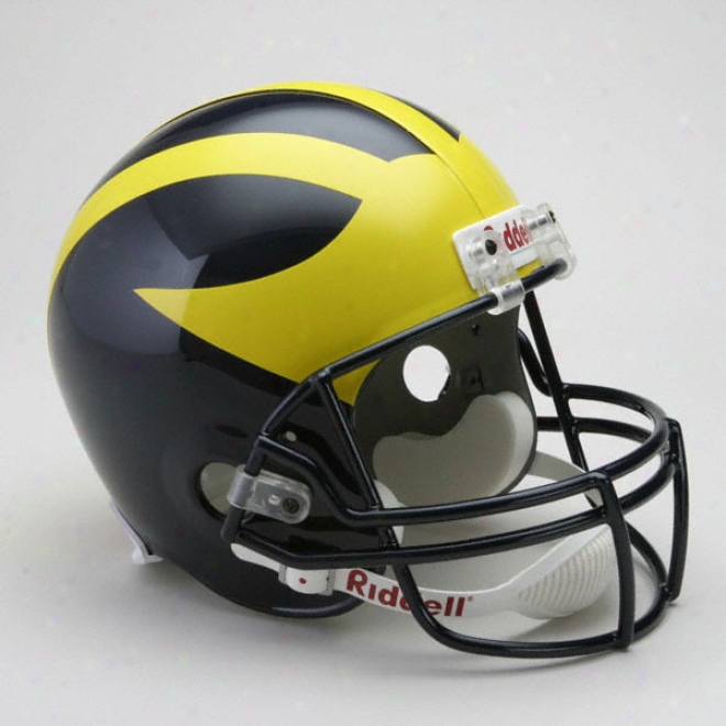 Michigan Wolverines Deluce Autograph copy Riddell Helmet